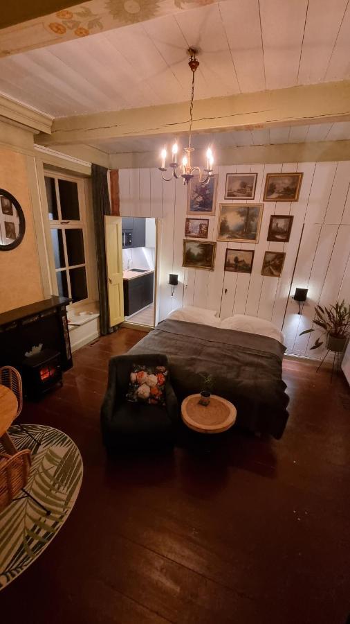Suite In Prachtige Groningse Boerderij Uit 1856 Schildwolde Luaran gambar