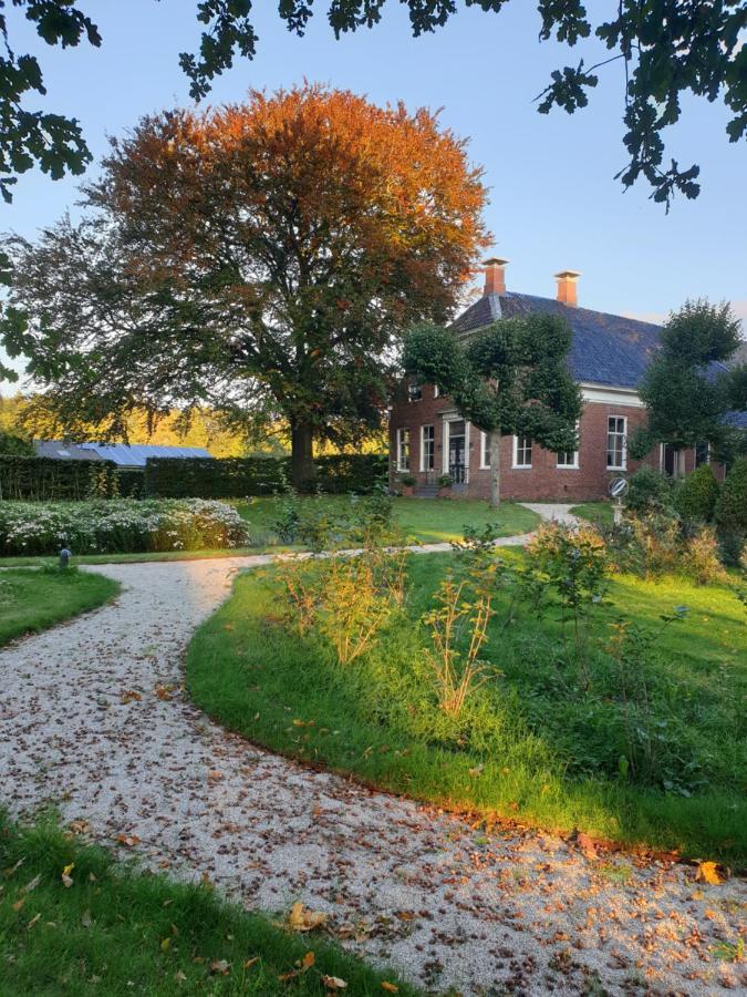 Suite In Prachtige Groningse Boerderij Uit 1856 Schildwolde Luaran gambar